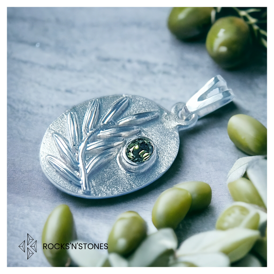 Olive medallion silver